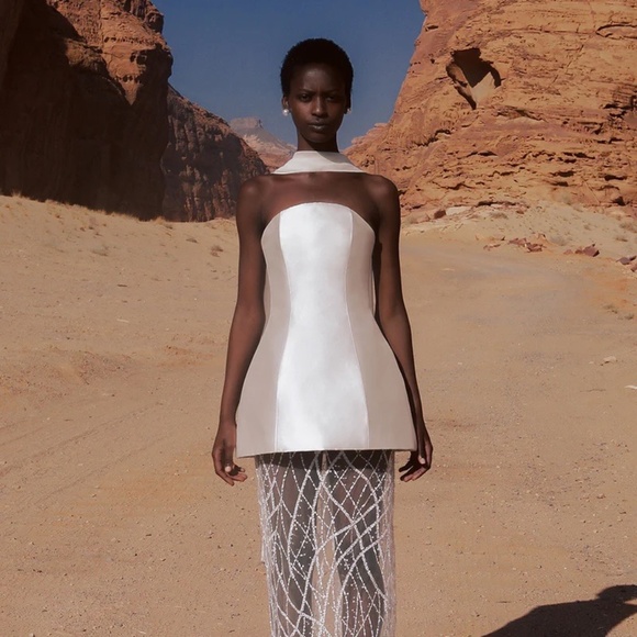 Isobel Dress - Size Small - Picture 1 of 4